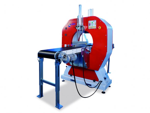 Horizontální ovinovací stroj Horizontální ovinovací stroj